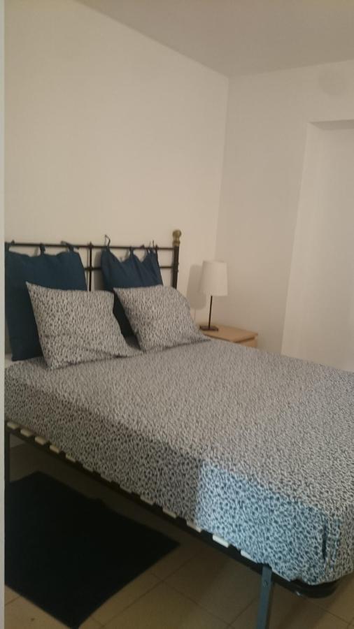 Pis Firalet - Olot Apartment Luaran gambar